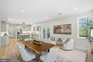 8228 Westchester Dr, Vienna, VA 22182 - Photo 21