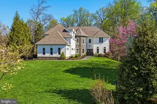 8228 Westchester Dr, Vienna, VA 22182 - Photo 63