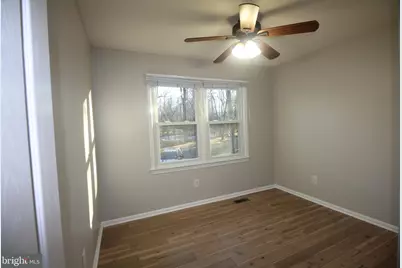 [Address not provided], Vienna, VA 22181 - Photo 21