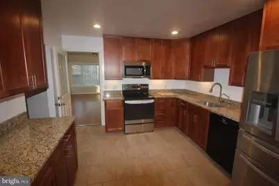 [Address not provided], Vienna, VA 22181 - Photo 13