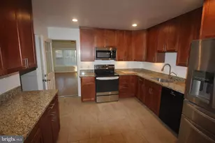 [Address not provided], Vienna, VA 22181 - Photo 13