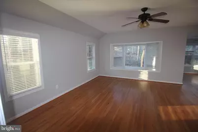 [Address not provided], Vienna, VA 22181 - Photo 9