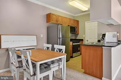 12144 Garden Grove Circle #301, Fairfax, VA 22030 - Photo 7