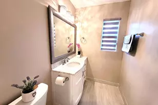 3605 Crest Dr, Annandale, VA 22003 - Photo 15