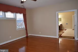 8708 Flowering Dogwood Ln, Lorton, VA 22079 - Photo 17