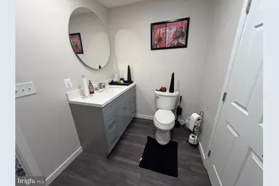 9518 Mooregate Court, Lorton, VA 22079 - Photo 7