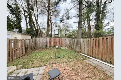 9518 Mooregate Court, Lorton, VA 22079 - Photo 15