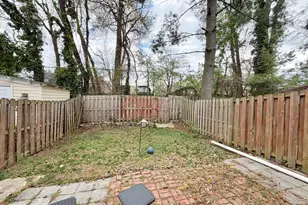 9518 Mooregate Ct, Lorton, VA 22079 - Photo 15