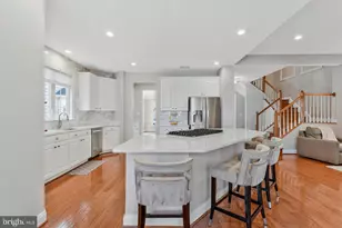 9183 Topaz St, Fairfax, VA 22031 - Photo 15