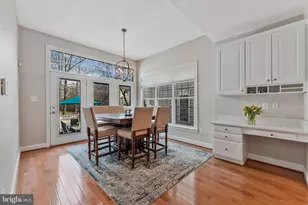 9183 Topaz St, Fairfax, VA 22031 - Photo 23