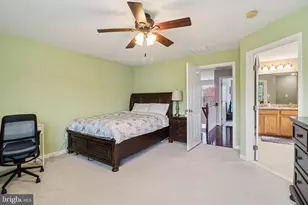 1694 Winterwood Ct, Herndon, VA 20170 - Photo 21