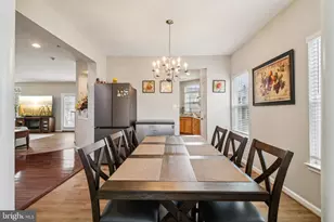 1694 Winterwood Ct, Herndon, VA 20170 - Photo 9