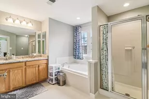 1694 Winterwood Ct, Herndon, VA 20170 - Photo 27