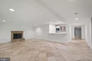 12187 Brecknock St, Oakton, VA 22124 - Photo 41