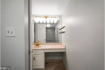 12187 Brecknock Street, Oakton, VA 22124 - Photo 47