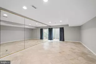 12187 Brecknock St, Oakton, VA 22124 - Photo 45