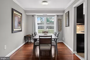 805 Mosby Hollow Dr, Herndon, VA 20170 - Photo 17