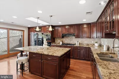 2228 Loch Lomond Drive, Vienna, VA 22181 - Photo 15