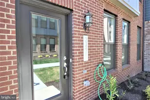 2471 Liberty Loop, Herndon, VA 20171 - Photo 5