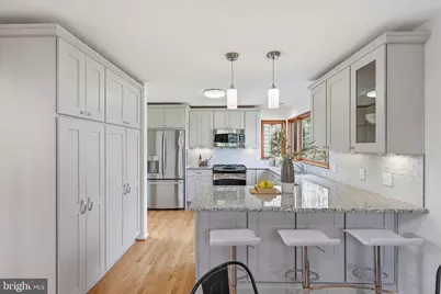 11574 Lake Newport Road, Reston, VA 20194 - Photo 23