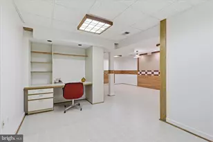 11574 Lake Newport Rd, Reston, VA 20194 - Photo 47