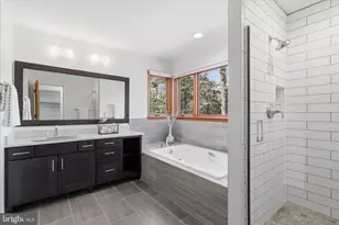 11574 Lake Newport Rd, Reston, VA 20194 - Photo 37