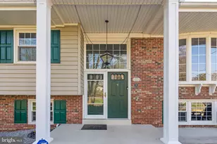 9209 Volunteer Dr, Alexandria, VA 22309 - Photo 3