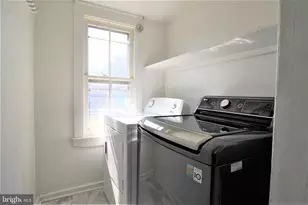 803 Elden St, Herndon, VA 20170 - Photo 27