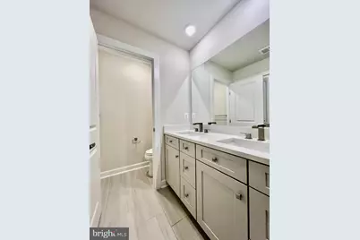 2339 Water Promenade Avenue, Herndon, VA 20171 - Photo 31