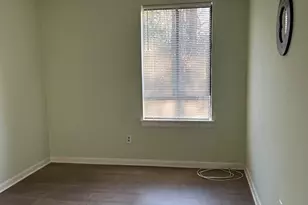 11609 Stoneview Square, Reston, VA 20191 - Photo 9