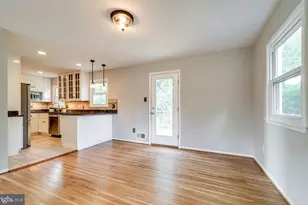 5116 Ampthill Dr, Alexandria, VA 22312 - Photo 3