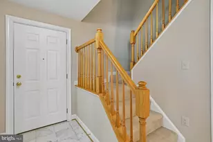 12229 Fairfield House Dr, Fairfax, VA 22033 - Photo 3