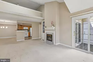 12229 Fairfield House Dr, Fairfax, VA 22033 - Photo 7