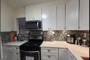 1821 Pimmit Dr, Falls Church, VA 22043 - Photo 7