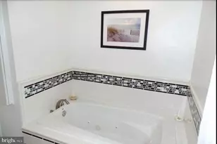 1821 Pimmit Dr, Falls Church, VA 22043 - Photo 15