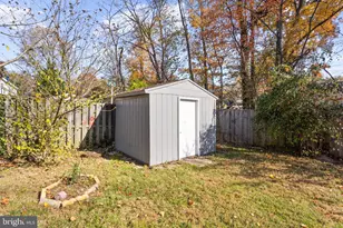 4307 San Carlos Dr, Fairfax, VA 22030 - Photo 25