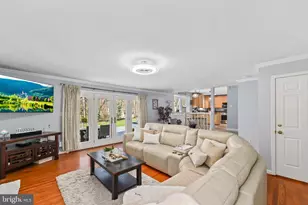 5024 Pheasant Ridge Rd, Fairfax, VA 22030 - Photo 11