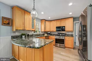 5024 Pheasant Ridge Rd, Fairfax, VA 22030 - Photo 3