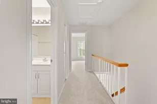 8483 Laurel Oak Dr, Springfield, VA 22153 - Photo 7