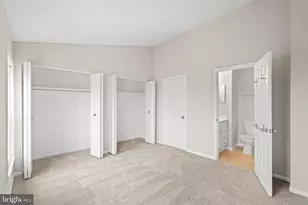 8483 Laurel Oak Dr, Springfield, VA 22153 - Photo 9