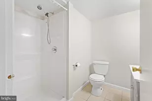 8483 Laurel Oak Dr, Springfield, VA 22153 - Photo 15