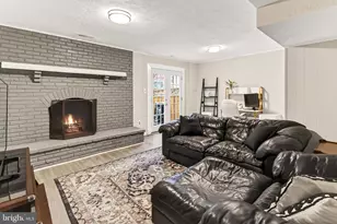 9204 Bailey Ln, Fairfax, VA 22031 - Photo 35