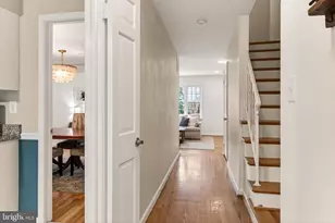 9204 Bailey Ln, Fairfax, VA 22031 - Photo 5