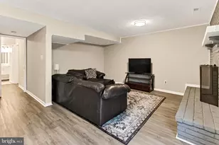 9204 Bailey Ln, Fairfax, VA 22031 - Photo 33