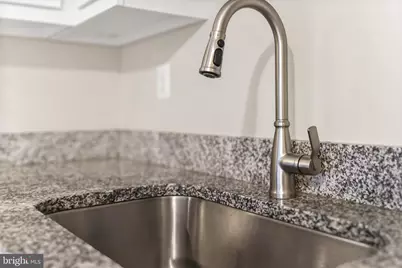 9204 Bailey Lane, Fairfax, VA 22031 - Photo 11