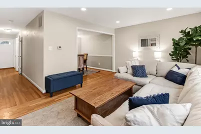 9204 Bailey Lane, Fairfax, VA 22031 - Photo 13