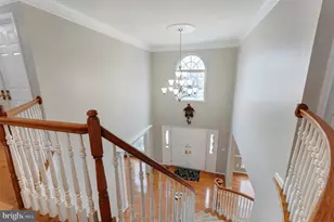 2859 Cherry Branch Ln, Herndon, VA 20171 - Photo 23