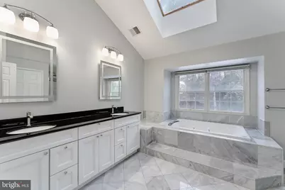 2859 Cherry Branch Lane, Herndon, VA 20171 - Photo 31