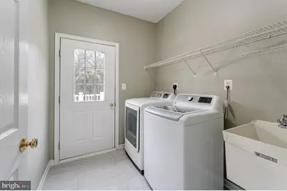 2859 Cherry Branch Lane, Herndon, VA 20171 - Photo 21