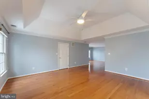 2859 Cherry Branch Ln, Herndon, VA 20171 - Photo 29